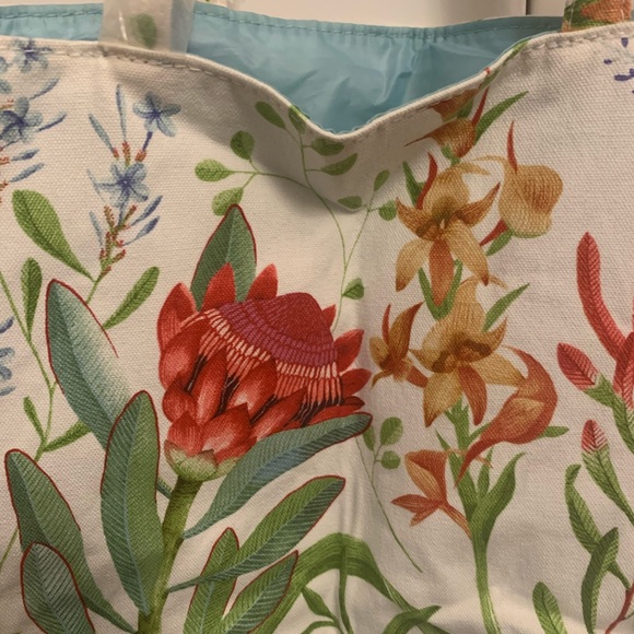 Este Lauder Tote Bag - Picture 5 of 7